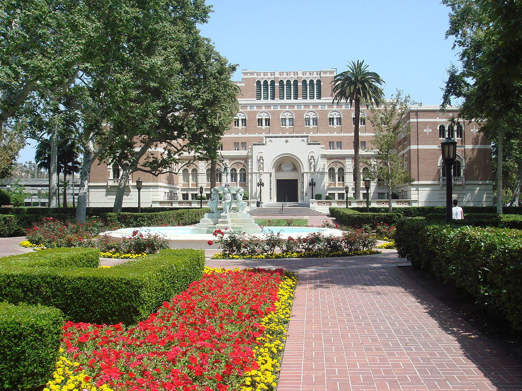 Biblioteca de la Universidad del Sur de California (USC). Foto: Bobak Ha'Eri (licencia CC) .